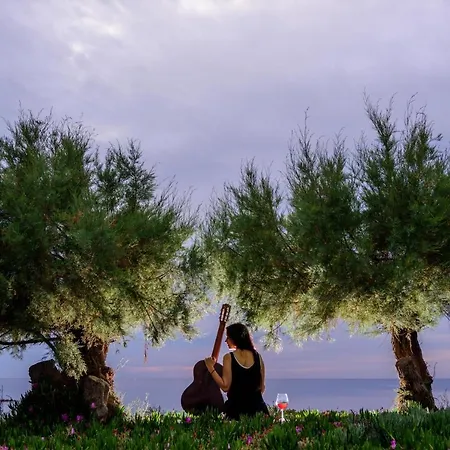 Nefeli Sunset Apart-hotel