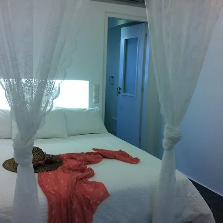 Nefeli Sunset Apart-hotel