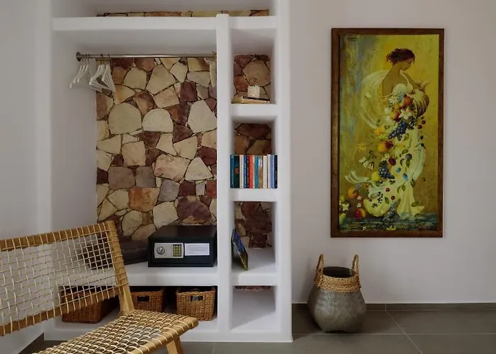 Nefeli Sunset Pollonia