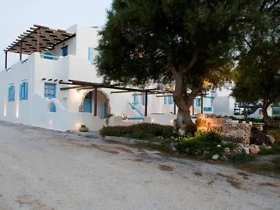 Nefeli Sunset Aparthotel Pollonia