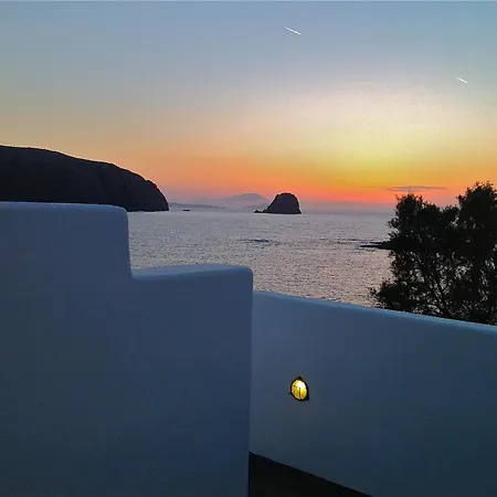 Lägenhetshotell Nefeli Sunset 3*