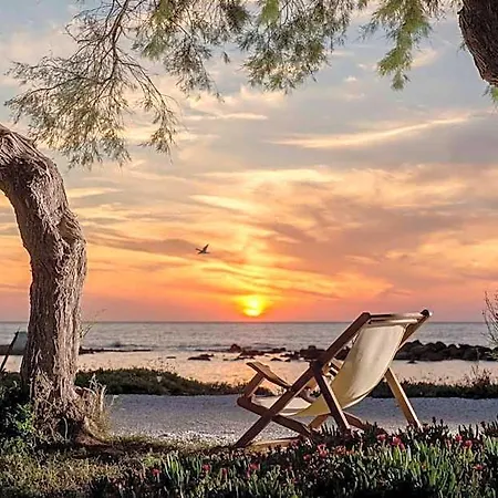 Ξενοδοχείο με διαμερίσματα Nefeli Sunset