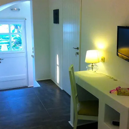 Lejlighedshotel Nefeli Sunset 3*