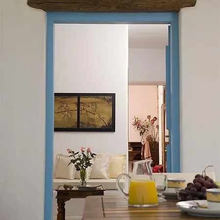 Nefeli Sunset Aparthotel Pollonia