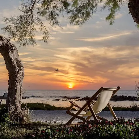 Nefeli Sunset Pollonia