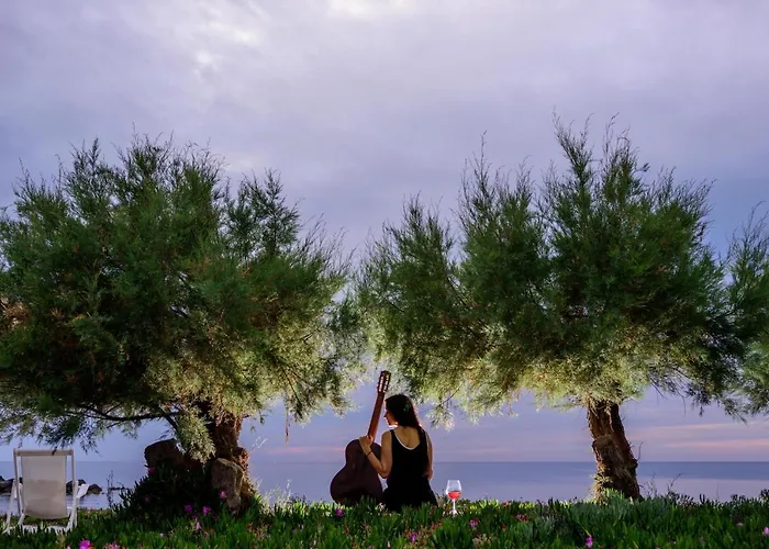 Nefeli Sunset Aparthotel