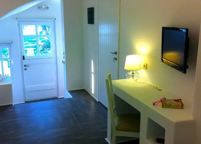 Aparthotel Nefeli Sunset 3*